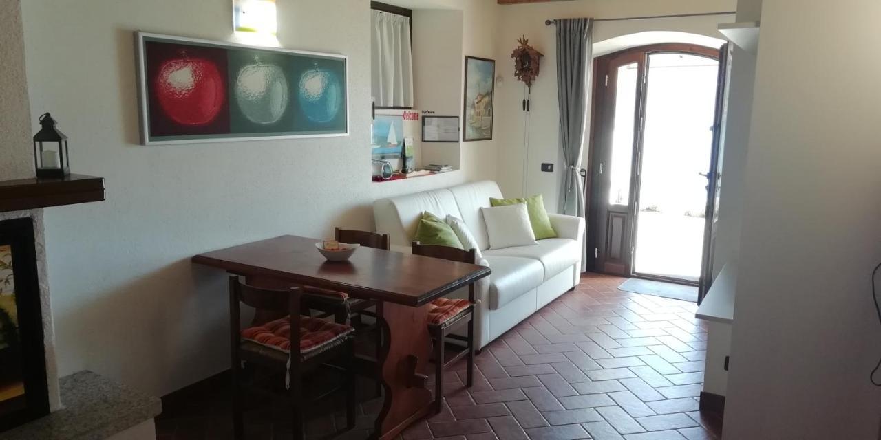 Piccolo Girasole Apartment Menaggio Bagian luar foto